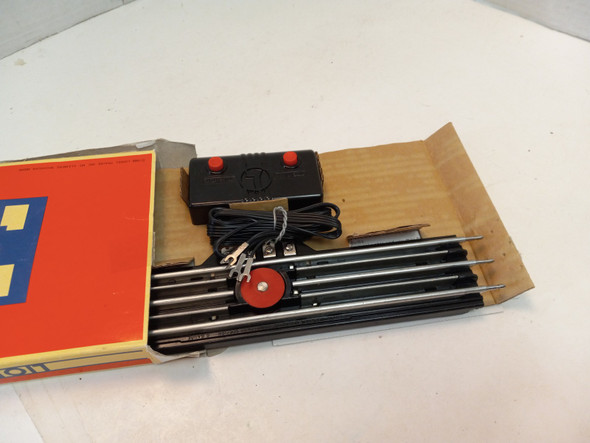 RESALE SHOP - Lionel O Gauge Operating Track Section 6-5530 New Open Box - WINO-6-5530-NOB6067
