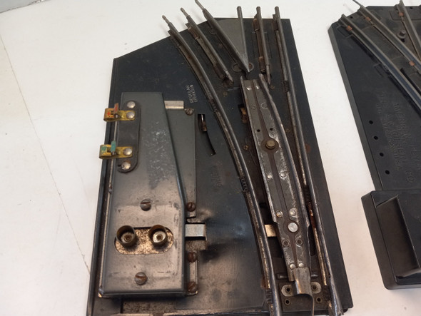 RESALE SHOP - Lot of 2 Mixed Scale American Flyer Switches, UNTESTED - WINO-AM3-U6078