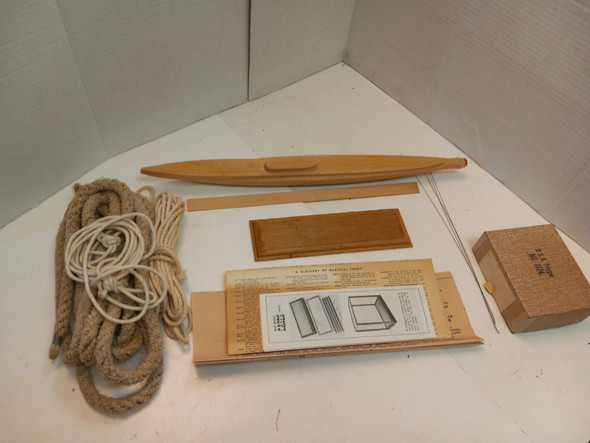 RESALE SHOP - VTG Marine Model Cpy Wooden & Metal Ship Model- USS Trigge Submarine In 1/16" - BOBR-1124-NOB6886