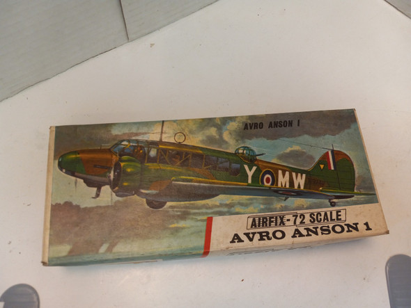 RESALE SHOP - AIRFIX AVRO ANSON 1 Model 1:72 Scale Aircraft Plastic Kit Vintage MINT!! - BOBR-289-NOB6235