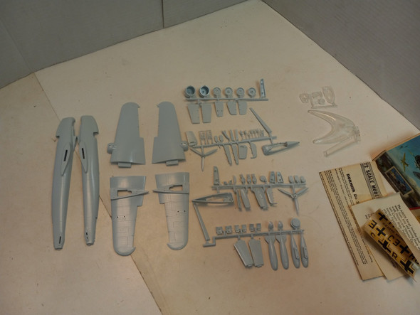 RESALE SHOP - RARE VINTAGE CLASSIC 1963 AIRFIX 1/72 WW II German Dornier Do. 217E-2 Bomber NOB - BOBR-383-NOB6263