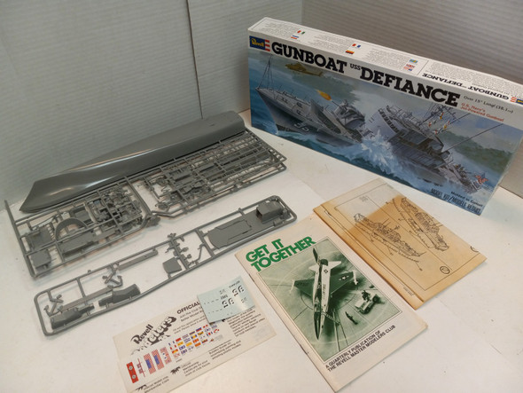 RESALE SHOP - Revell 1/130 U.S.S. Defiance Vietnam Costal Patrol Gunboat NOB MINT! NICE! - BOBR-5002-NOB6942
