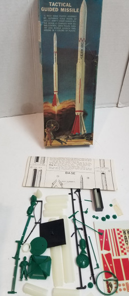 RESALE SHOP - Hawk 1/4 Inch Scale U.S. Army Tactical Guided Missile #554-130 - BOBR-554-130-NOB6925