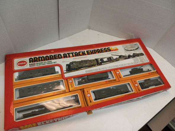 RESALE SHOP - Cox HO Scale Armored Attack Express Train Box Set NOB RARE VINTAGE - BOBR-6036-NOB6883