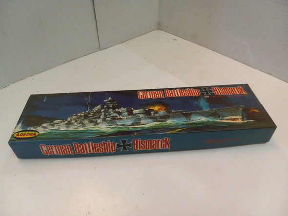 RESALE SHOP - Aurora German Battleship Bismarck kit #715-200 1960s Model Kit NEW Open Box MINT - BOBR-715-200-NOB6842