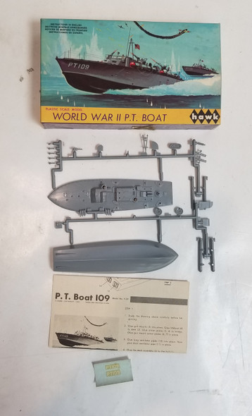 RESALE SHOP - Hawk Plastic Scale Model World War II P.T. Boat #9-39 - BOBR-9-39-NOB6923
