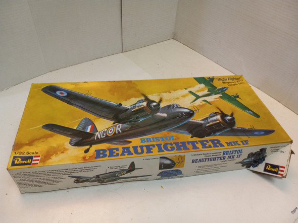 RESALE SHOP - REVELL 1:32 Bristol BEAUFIGHTER Mk.IF Night Fighter Model Kit #H-251 NOB GOOD!!! - BOBR-H-251-NOB6807