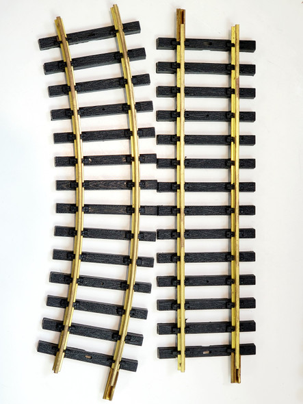 RESALE SHOP - Aristocraft Brass Curved/Straight Track Pieces (Lot of 15 ) - BRMA-BRSTRK-LN6063