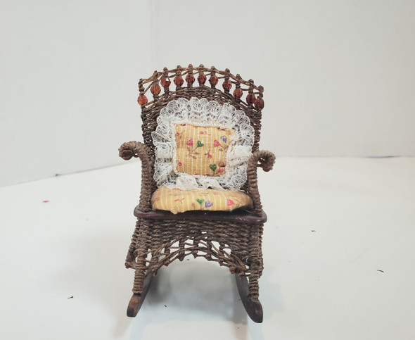 RESALE SHOP - VTG 1:12 Mini Wicker Rocking Chair for Dollhouse - LEDR-WCKRROCK-NS6236