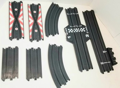 RESALE SHOP - Lot of 8 Aurora Track Curves, Counter, Terminal, Crossover (DESC.) UNTESTED - MARU-8TRACKLOT-LN6963