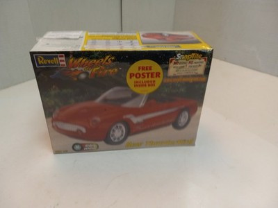 RESALE SHOP - Lot Of 12 Revell New Thunderbird SnapKits- Great For Groups And Parties!!! - PAER-TBIRD12-NS6828