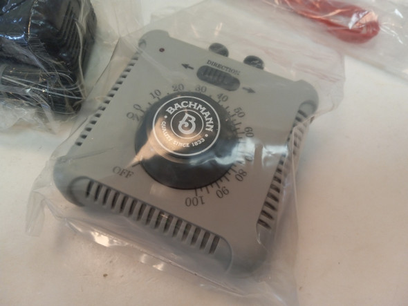 RESALE SHOP - Bachmann Ho Scale Train Controller, Transformer & Power Lead UNTESTED - WINO-BMC1-LN6091