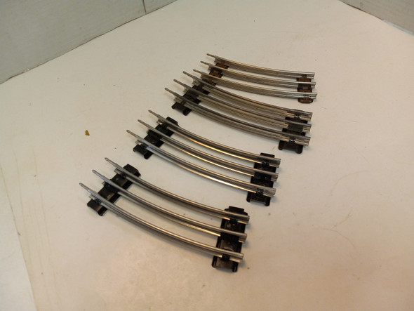 RESALE SHOP - Lot Of 4 Lionel Curved Track Peices- Used - WINO-TL2-U6087