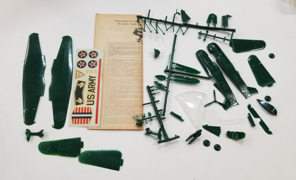 RESALE SHOP - Aurora Curtiss Hawk P-6E 116-100 1/48 - BOBR-116-100-NOB7091