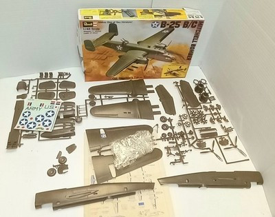 RESALE SHOP - 1:48 Revell B-25 B/C Mitchell Bomber H-285 - BOBR-H-285-NOB7106