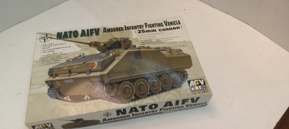 RESALE SHOP - 1:35 AFV CLUB AF35016 : NATO AIFV ARMOURED INFANTRY FIGHTING VEHICLE MANY EXTRAS - JIMI-AF35016-NS7054