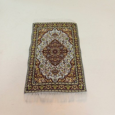 RESALE SHOP - Sam's World Gouldenlabel Small Rectangular 4" x 6" Wildflower Rug - SAM-SR008-NS7289