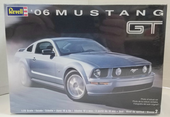 OakridgeStores.com | RESALE SHOP - Revell 1/25 Scale '06 Ford Mustang GT #85-2839 - BREV-85-2839-NS8156