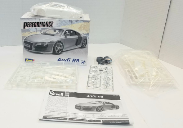 OakridgeStores.com | RESALE SHOP - Revell 1/24 Performance Series Audi R8 Sports 8#5-4211 c.2008 - BREV-85-4211-NOB8048 CNSG031445042119