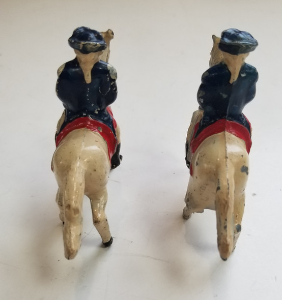 OakridgeStores.com | RESALE SHOP - Unbranded 2 Colonial Americans on Horse 2" - LRBR-2CLN-U7614