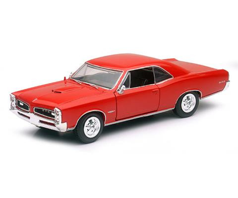 OakridgeStores.com | NEWRAY - 1/25 - 1966 Pontiac GTO Hard Top in Red - Diecast Model Car, Opening Doors & Hood - 71853A 093577718539