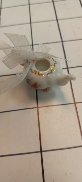 OakridgeStores.com | RESALE SHOP - Unbranded 1:12 Porcelain Teapot w Rose Design 2003 HMK - BOST-ROSE-LN7515