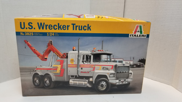 OakridgeStores.com | RESALE SHOP - ITALERI 3825 US WRECKER TRUCK MODEL KIT-NIB-1:24 SCALE - BREV-3825-NS8274
