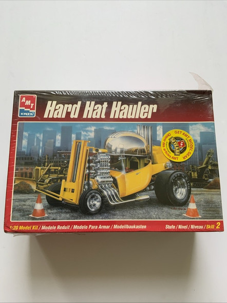 OakridgeStores.com | RESALE SHOP - AMT 1:20 Hard Hat Hauler #8248 - BREV-8248-NS8236 CNSG036881082484