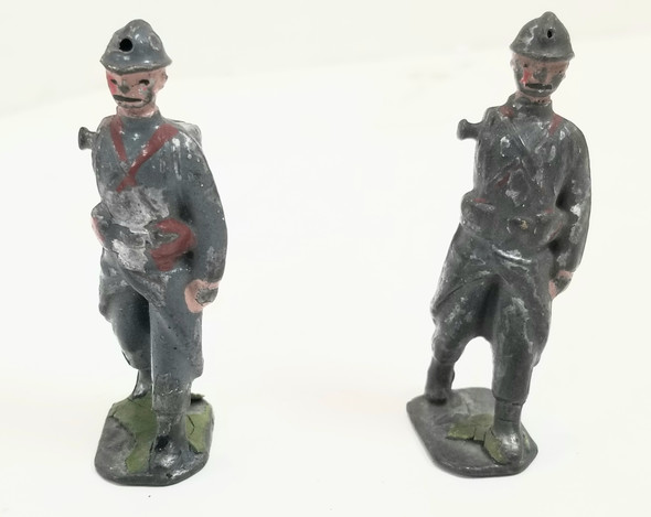 OakridgeStores.com | RESALE SHOP - Set of 2 Britains Prussian Infantry of the line Lead Solider figures - LRBR-2PRUSSIAN-U7675