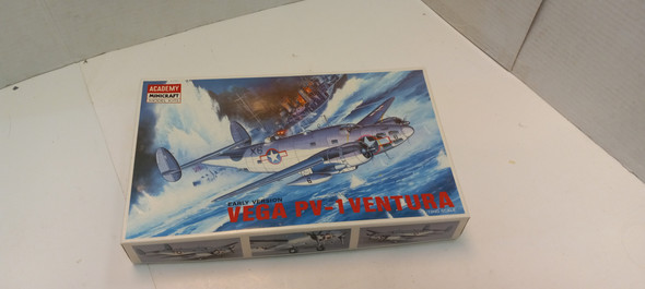 OakridgeStores.com | RESALE SHOP - Academy Minicraft 1:72 Vega PV-1 Ventura Plastic Model Kit - PAER-1677-NOB7752