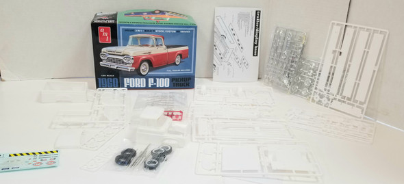 OakridgeStores.com | RESALE SHOP - AMT 1/25 1960 Ford F-100 Pick up Deluxe 3 in 1 With Trailer #1407-12 - BREV-1407-12-NOB8612