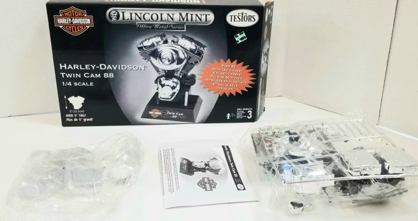 OakridgeStores.com | RESALE SHOP - Testors Lincoln Mint Ultra Metal Harley Davidson Twin Cam 88 1/4 #457 - BREV-457-NOB8604