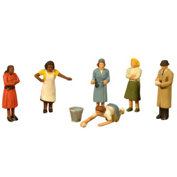 BACHMANN - Sidewalk People (7) - HO Scale Figures (33117) 022899331171