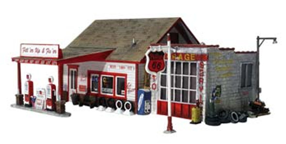 WOODLAND SCENICS - N Built-Up Fill'er Up & Fix'er - Train Building (N Scale) (BR4922) 724771049227