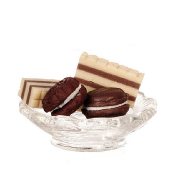 AZTEC - 2 Wafers and Chocolate Cookies - 1 Inch Scale Dollhouse Miniature (G7202) 717425772022