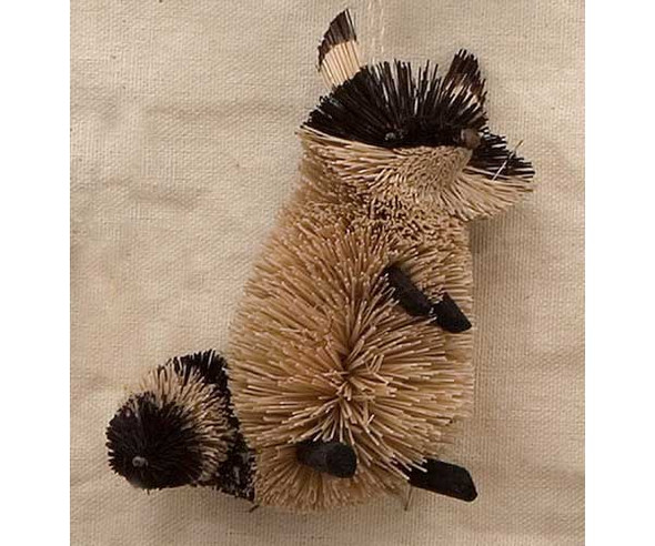 BRUSHART - Raccoon (Christmas) Ornament 013003800003