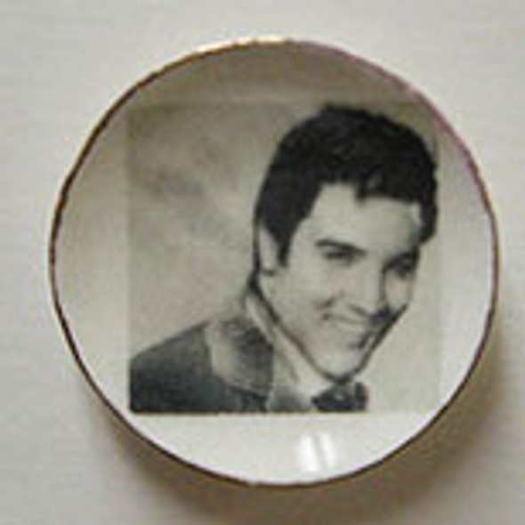 BY BARB - 1" Scale Dollhouse Miniature - Elvis Plate (CDD403)