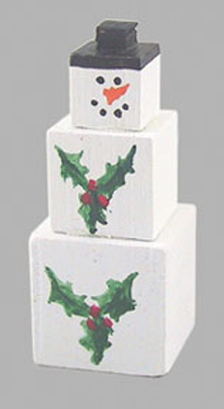 CARRUDUS - 1 Inch Scale Dollhouse Miniature - Snowman Boxes Stacked (CAR1462)