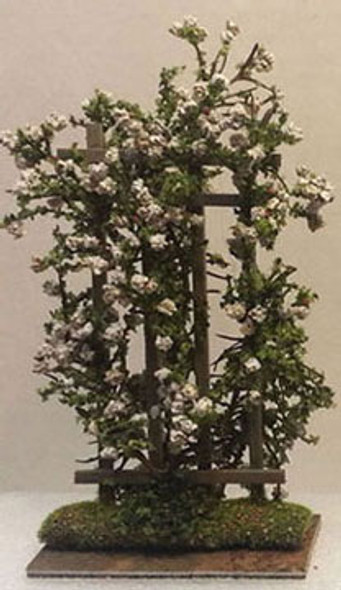 CARRUDUS - 1" Scale Rose Trellis White Dollhouse Miniature (TW)