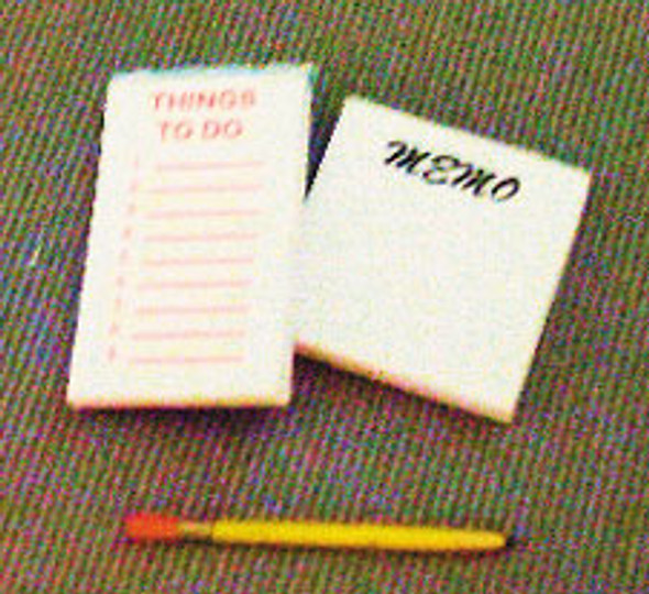 HUDSON RIVER - 1" Scale Dollhouse Miniature - Memo Pad Set-Memo, Things To Do, Pencil (56118P)