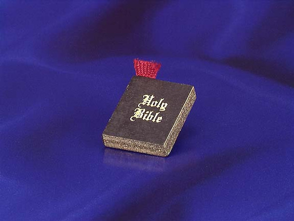 INTERNATIONAL MINIATURES - 1 Inch Scale Dollhouse Miniature - Holy Bible (IM65262) 731851652628