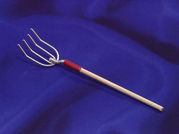 INTERNATIONAL MINIATURES - 1 Inch Scale Dollhouse Miniature - Pitch Fork (IM66003) 731851660036