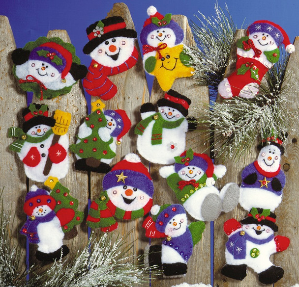 TOBIN - Lots Of Fun Snowmen Ornaments Felt Applique Kit-3"x4" set of 13 (dw5352) 021465053523