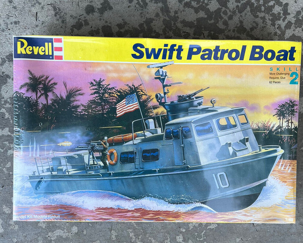 RESALE SHOP - Revell Swift Patrol Boat Model Kit 1992 [U5]