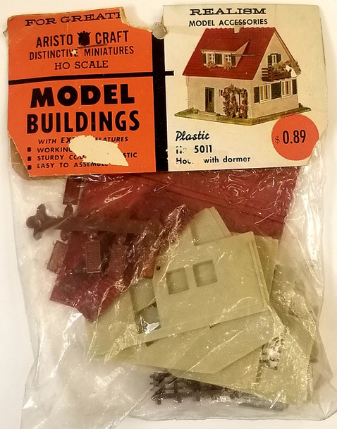 RESALE SHOP - AristoCraft HO Scale House with Dormer Plastic Model Kit (5011)