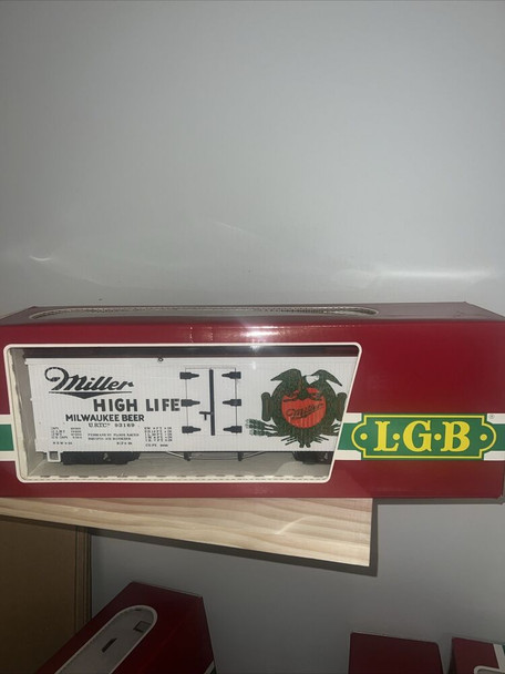 RESALE SHOP - NOB LGB LEHMANN Miller High Life Refrigerator Car #4072 G Scale