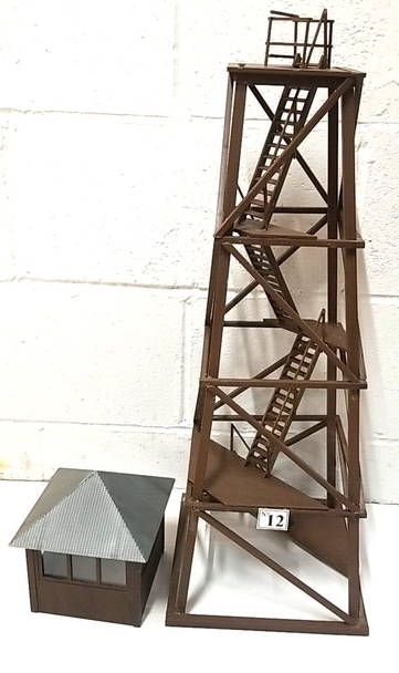 RESALE SHOP - Piko G Scale #62222 Fire Post/Watch Tower- assembled- preowned (READ)