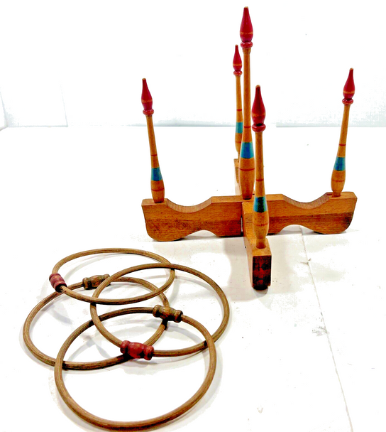 RESALE SHOP - VTG Milton Bradley Wood Ring Toss With 4 Rings - preowned