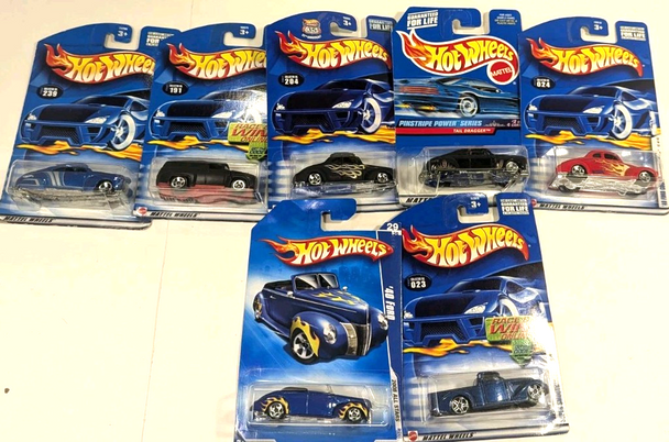 RESALE SHOP - LOT Of 7 Various Hot Wheels With Unique Designs - new