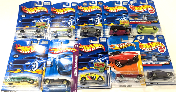 RESALE SHOP - LOT Of 10 Hot Wheels Misc Vehicles Taxi, Team Ford Racing, Flash - new